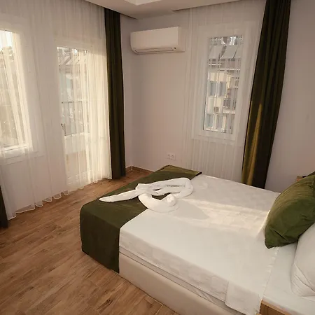 Kent Hotell 2*